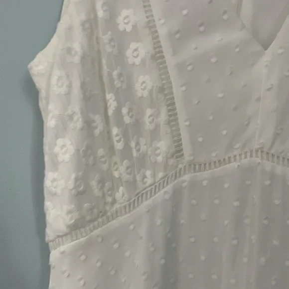 Boho Handkerchief Asymmetrical White Dress - Picture 4 of 4